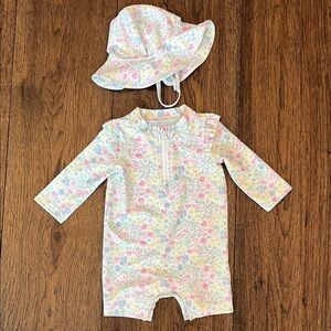 GAP Pastel Floral Baby Swimsuit/Rash guard Size 0-6 Months NWOT